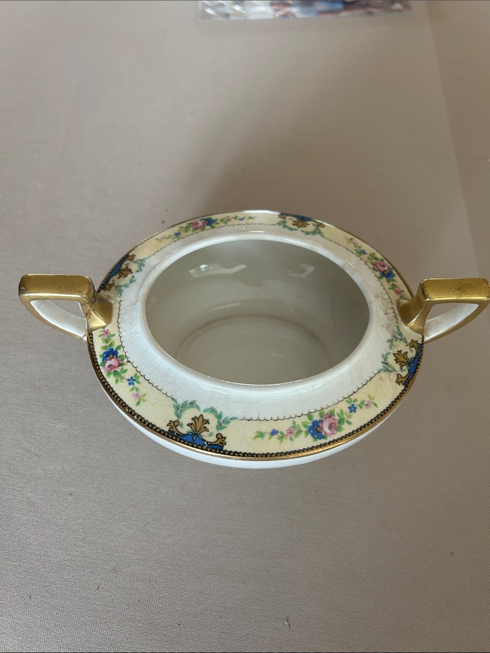 Homer Laughlin Cream Porcelain Sugar Bowl Dish with Gold Accent